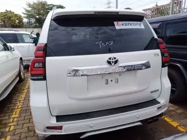 Toyota Landcruiser Prado