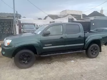 Toyota Tacoma