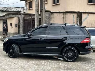 Mercedes-Benz ML 350