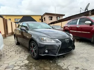 Lexus IS 250