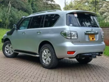 Nissan Patrol LE