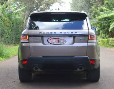 RANGE ROVER Vogue