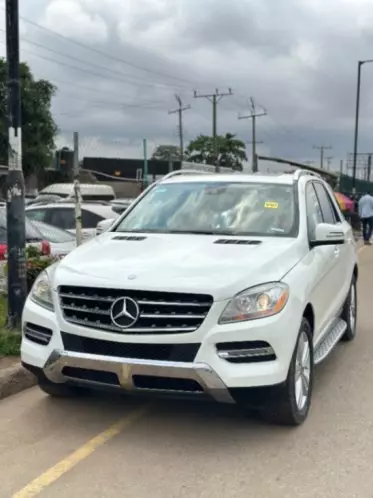 Mercedes-Benz ML 350