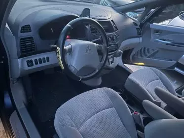 Mitsubishi Grandis