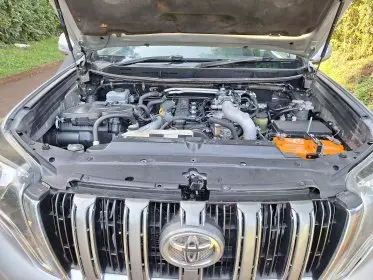 Toyota Land Cruiser Prado VX.L