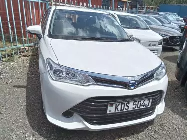 Toyota Fielder hybrid