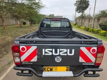 Isuzu D-Max