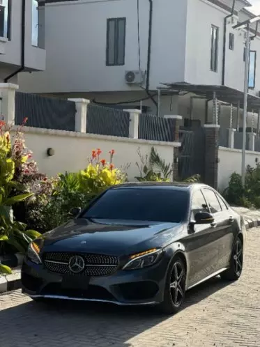 Mercedes-Benz C 450 AMG