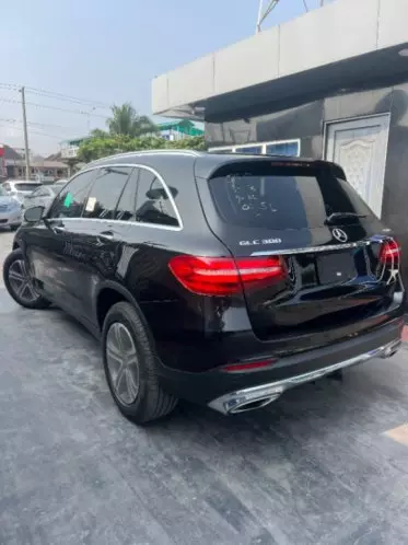 Mercedes-Benz GLC 300