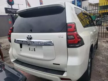 Toyota Landcruiser Prado