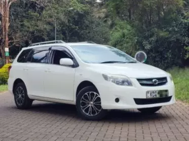 Toyota Fielder 