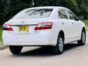 Toyota Premio 
