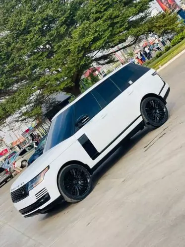 Land Rover Range Rover Vogue