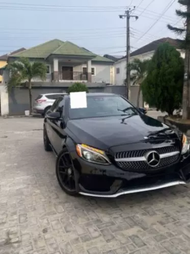 Mercedes-Benz C 300