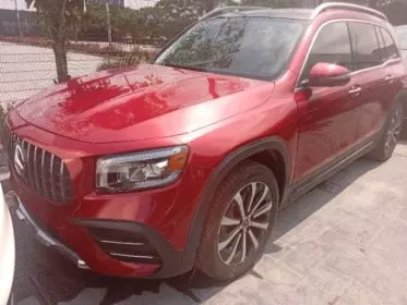 Mercedes-Benz GLB 250