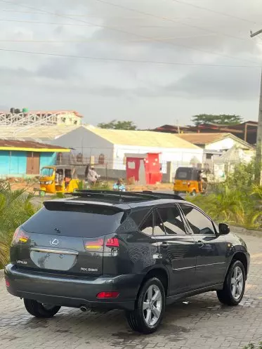 Lexus RX 330