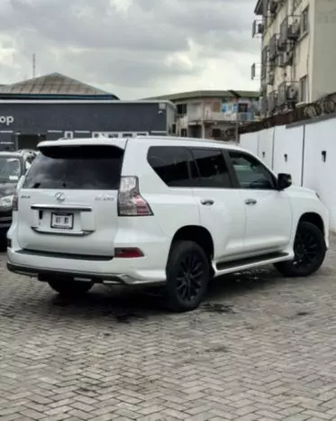Lexus GX 460