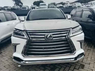 Lexus LX 570