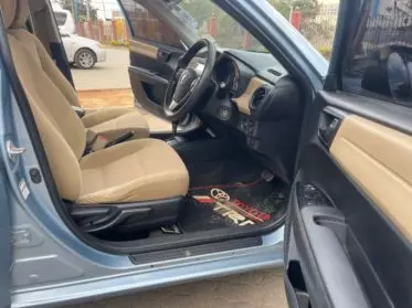 Toyota Axio 