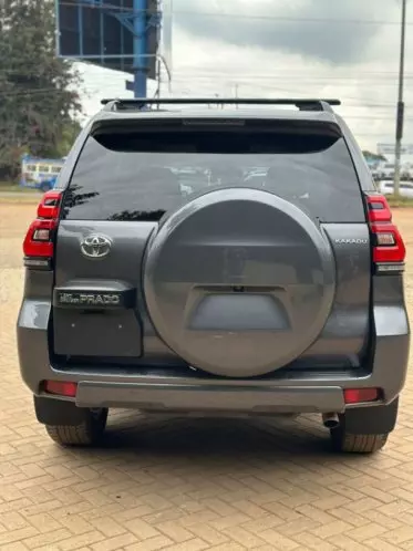 Toyota Prado