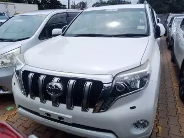 Toyota Landcruiser Prado