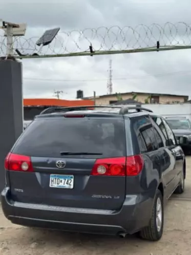 Toyota Sienna