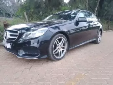 Mercedes-Benz E250
