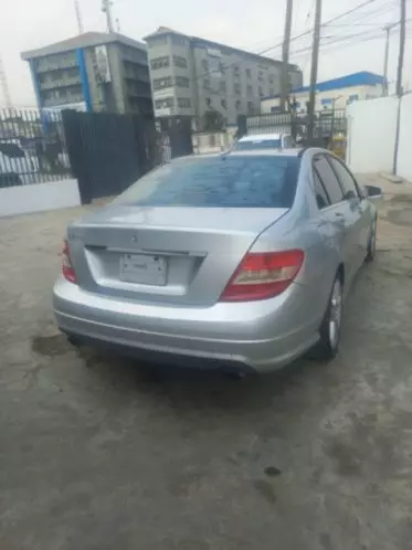 Mercedes-Benz C 300