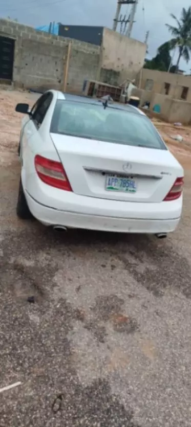 Mercedes-Benz C 300