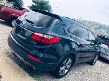 Hyundai Santa FE