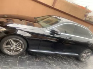 Mercedes-Benz C 300