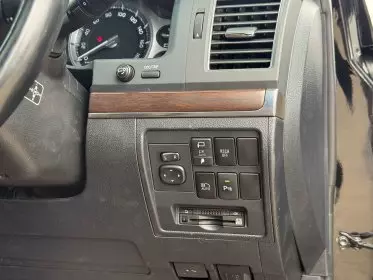 Toyota Landcruiser ZX