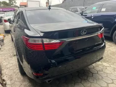 Lexus ES 350