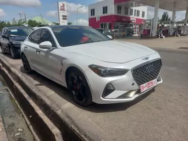 Hyundai Genesis