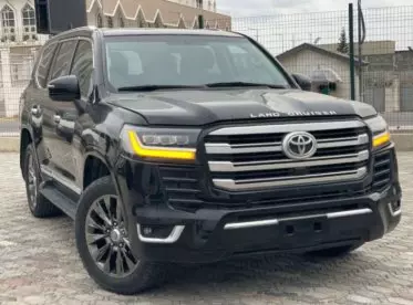 Toyota Landcruiser  V8