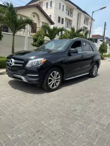 Mercedes-Benz C 350