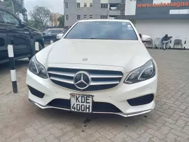 Mercedes-Benz E250