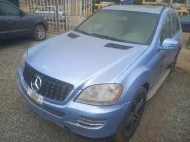 Mercedes-Benz ML 350