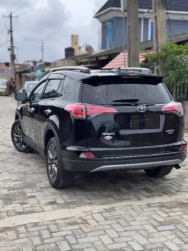 Toyota RAV 4