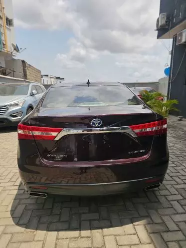Toyota Avalon