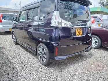 SUZUKI  solio bandit hybrid
