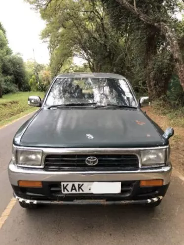 Toyota Hilux Surf 