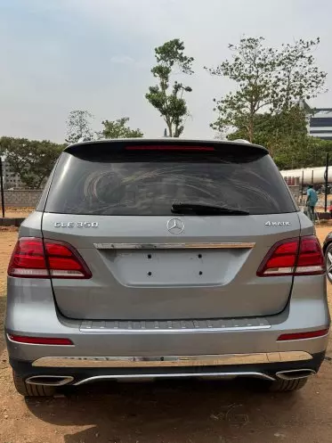 Mercedes-Benz GLE 350