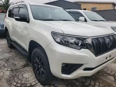 Toyota Landcruiser Prado