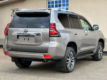 Toyota Landcruiser prado TX.L