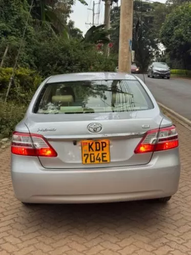 Toyota Premio