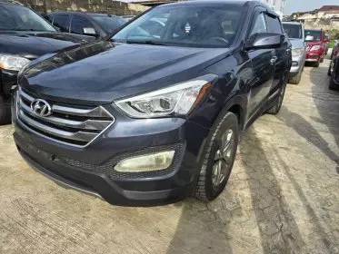 Hyundai Santa FE