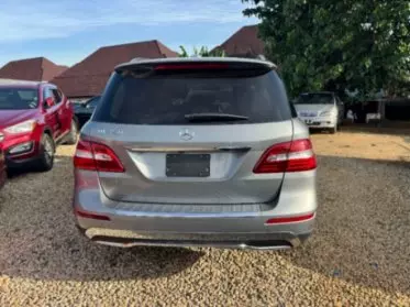 Mercedes-Benz ML 350