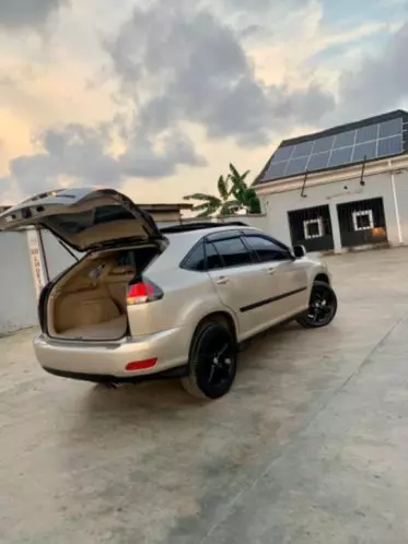 Lexus RX 330