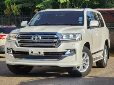 Toyota Land Cruiser V8